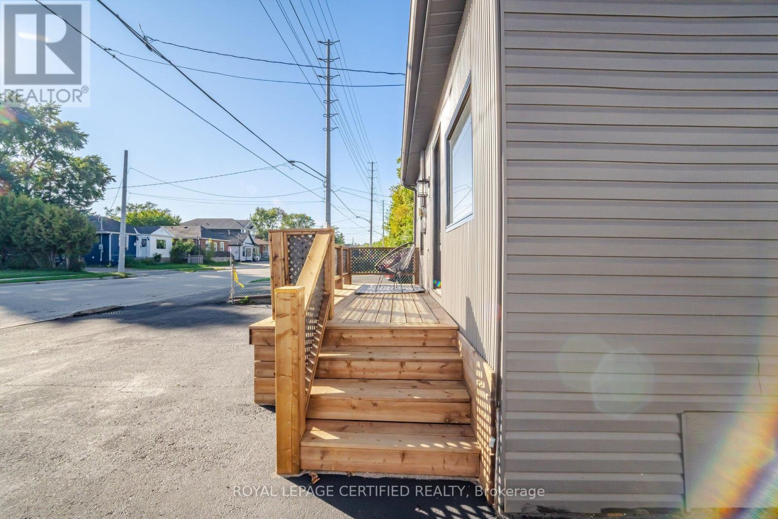 1019 Ogden Avenue Property Photo 4
