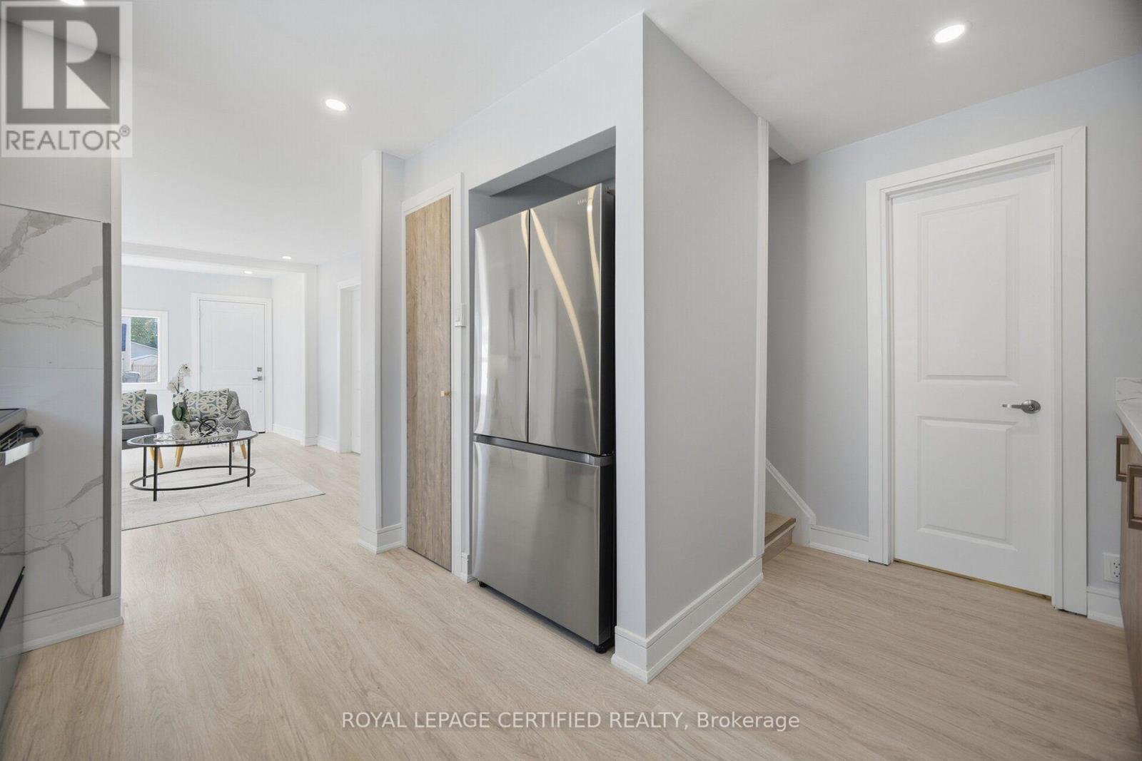1019 Ogden Avenue Property Photo 16