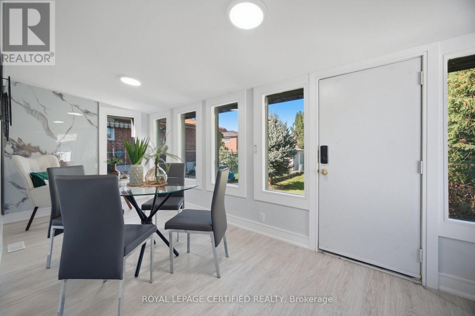 1019 Ogden Avenue Property Photo 18