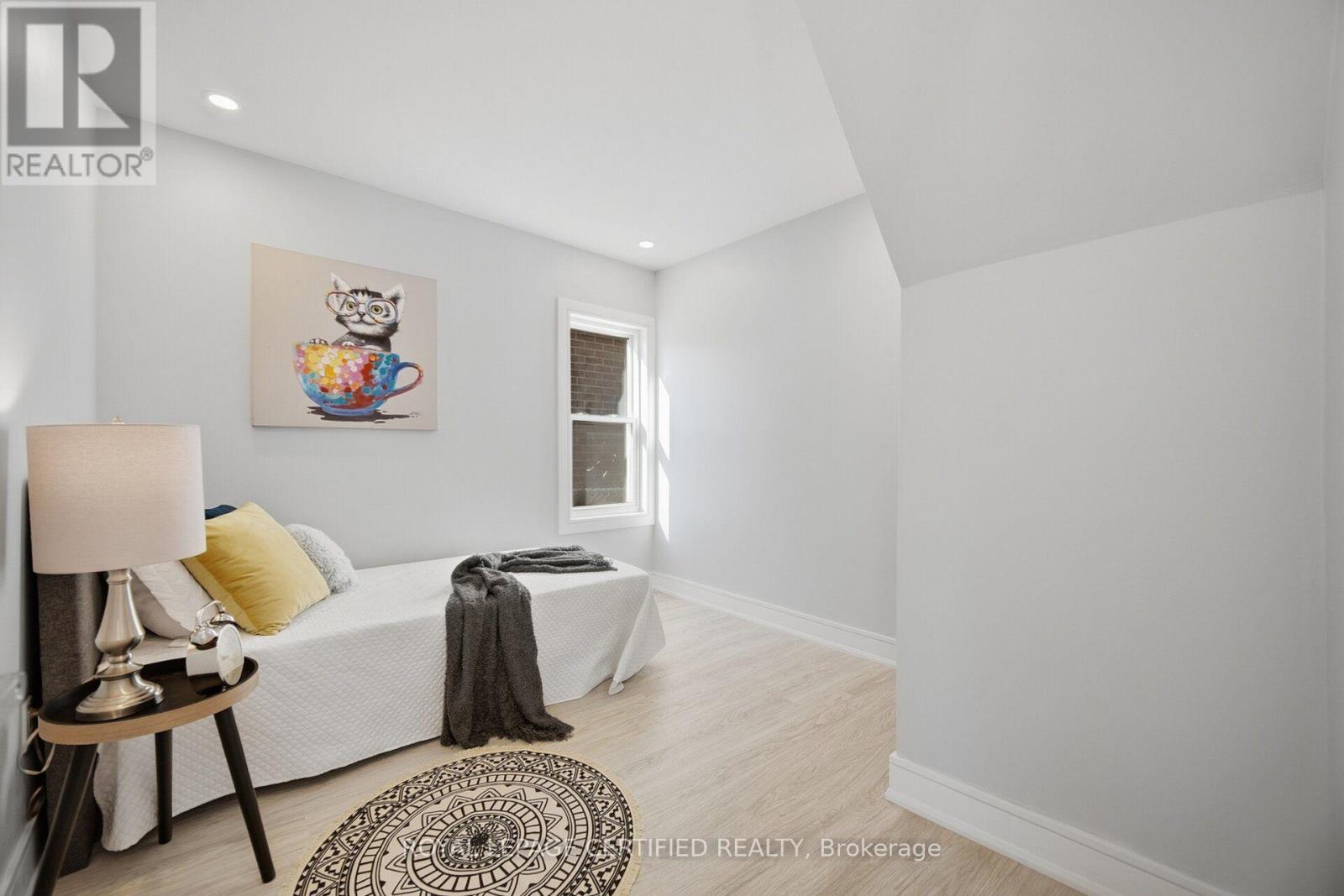1019 Ogden Avenue Property Photo 26