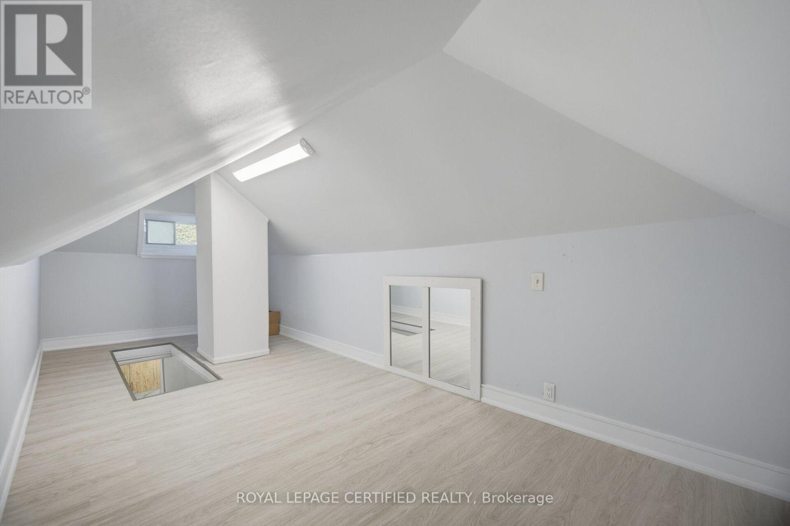 1019 Ogden Avenue Property Photo 33