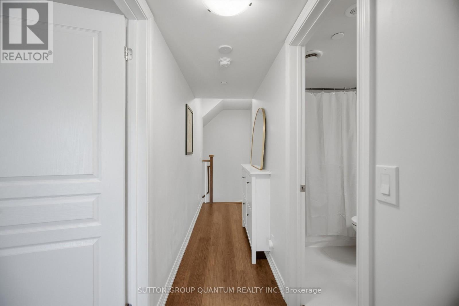 5 - 145 Long Branch Avenue Property Photo 13
