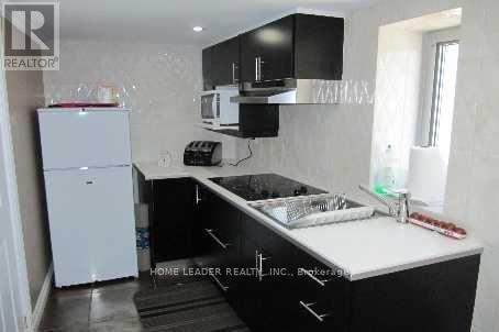 1530 Keele Street Property Photo 19