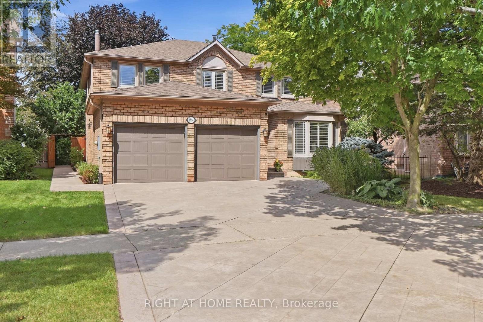 1594 Heritage Way Property Photo 1