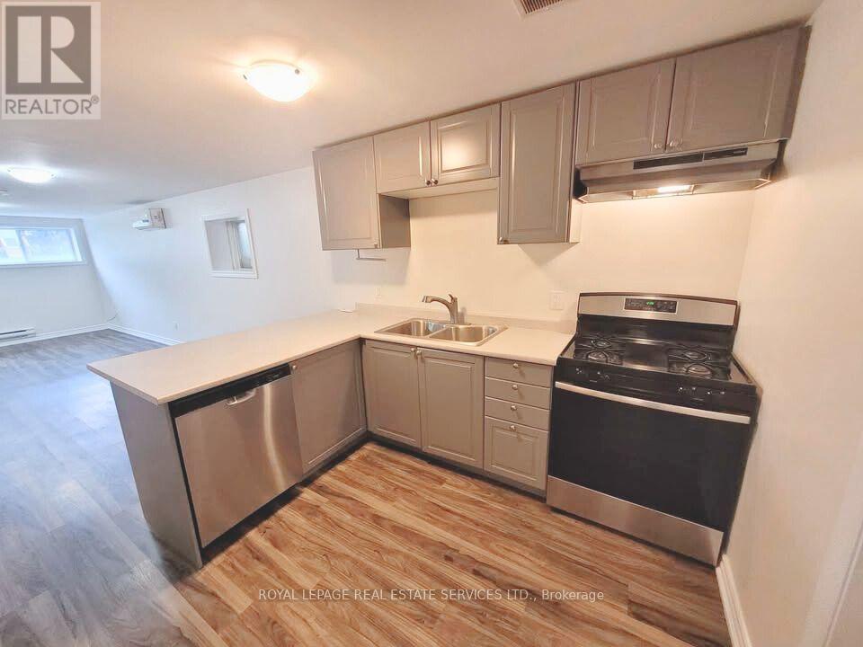 11 Dennis Avenue Property Photo 8