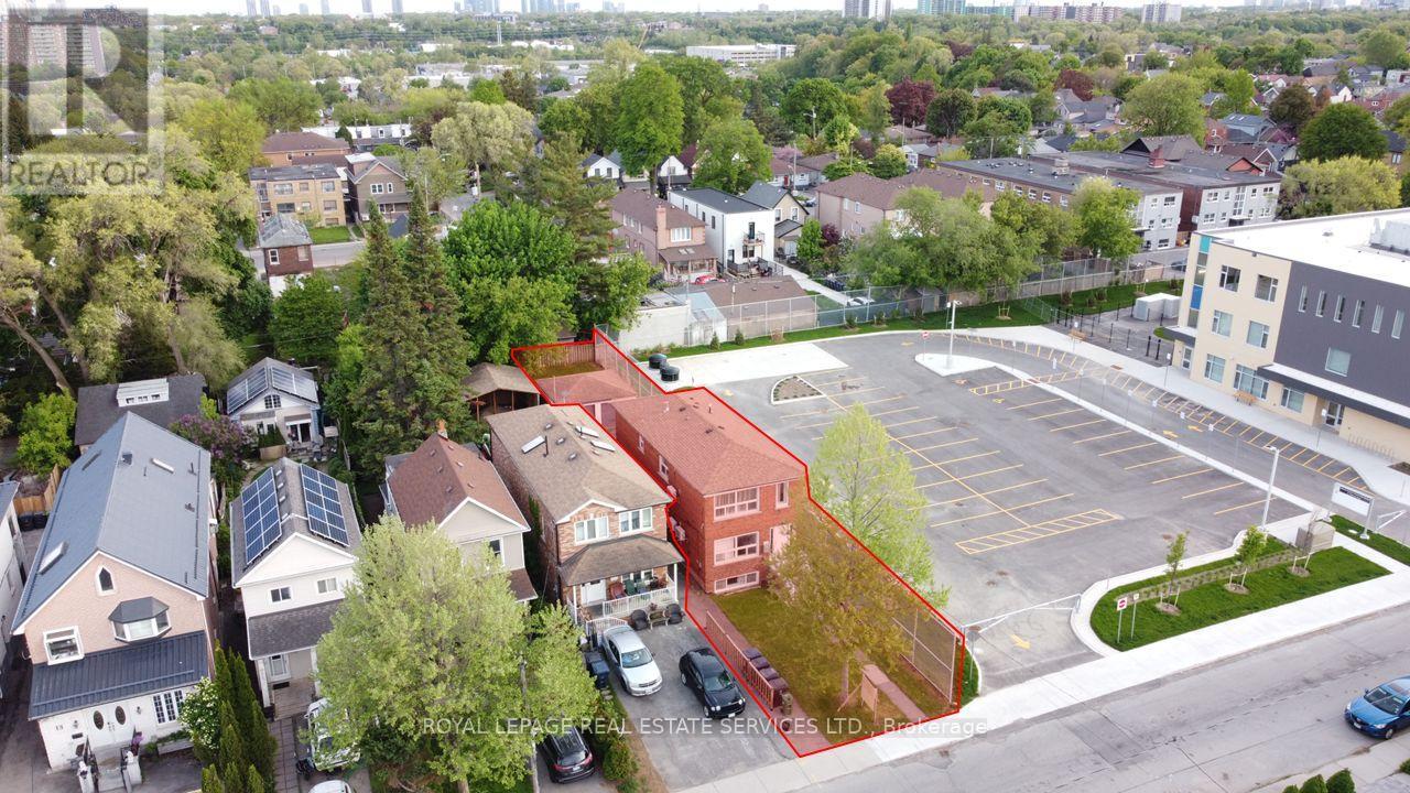 11 Dennis Avenue Property Photo 1
