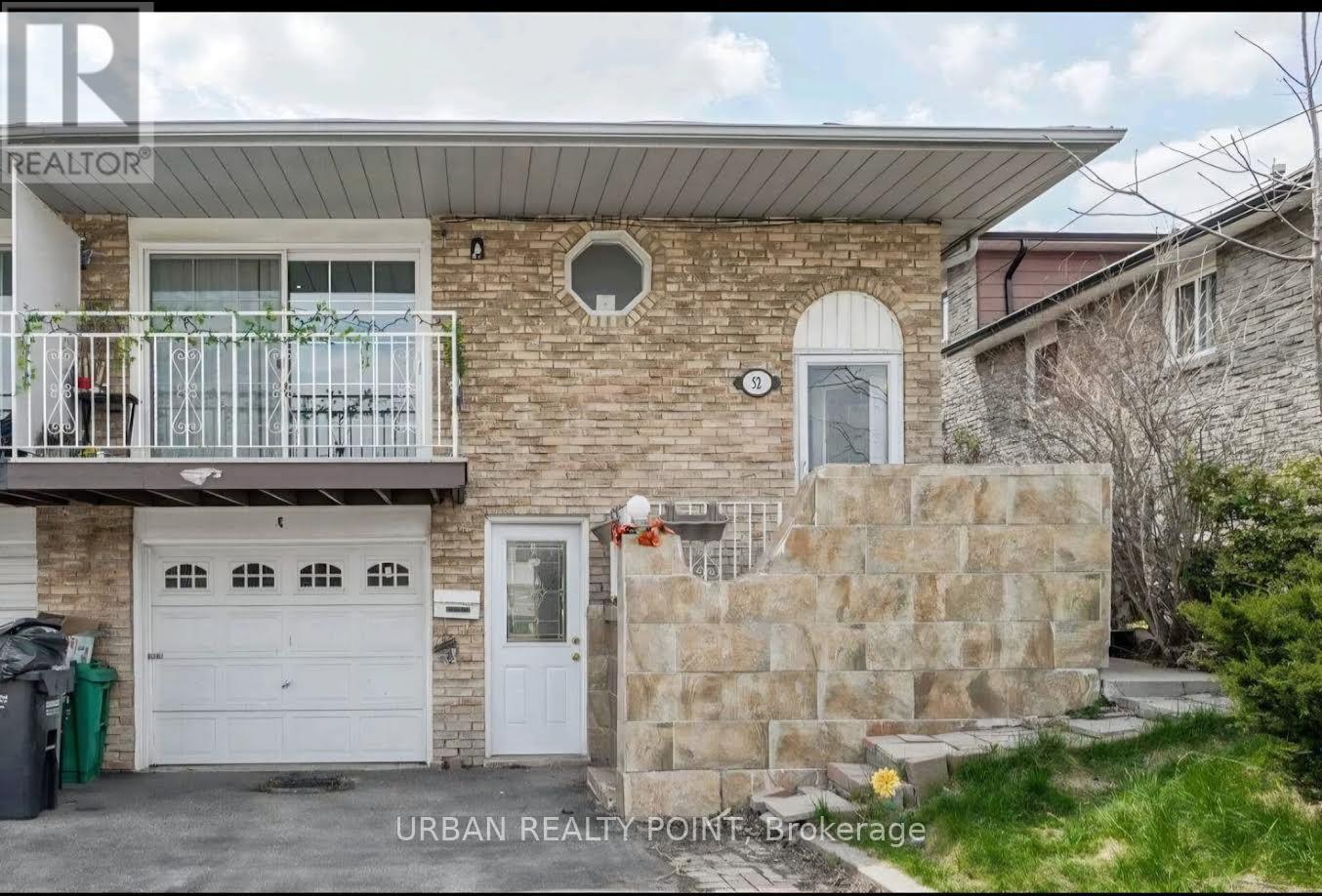 52 FALLWAY ROAD E Property Photo 1