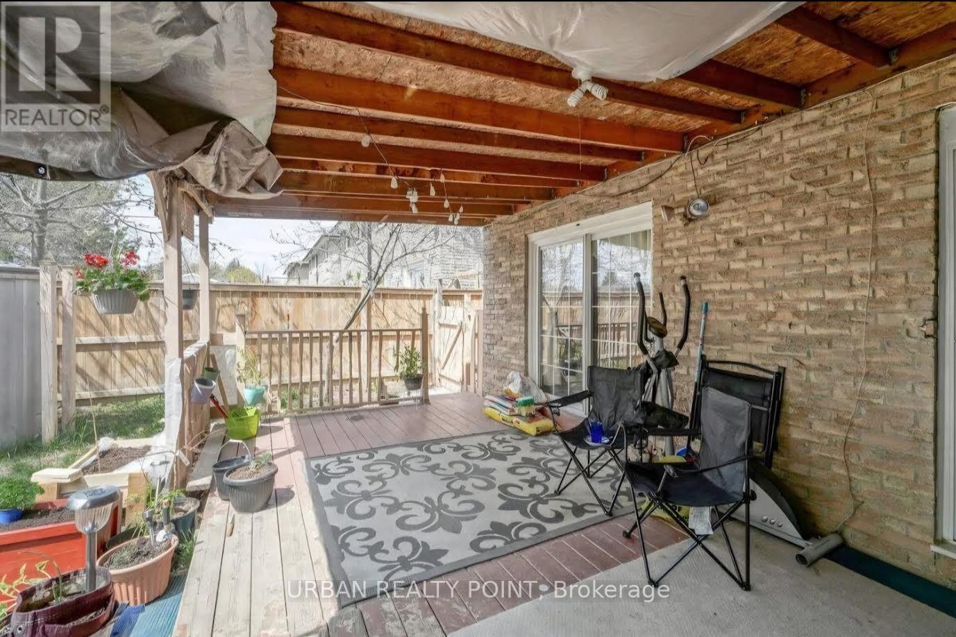 52 Fallway Road E Property Photo 21