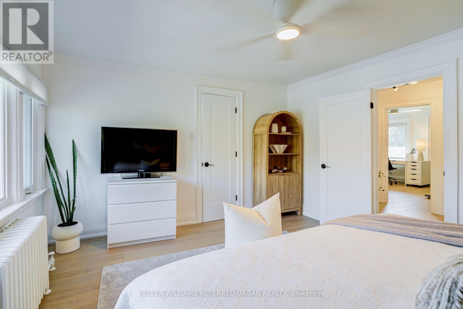 2522 Lake Shore Boulevard W Property Photo 25