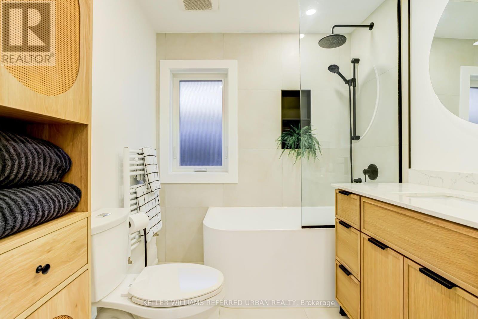 2522 Lake Shore Boulevard W Property Photo 26