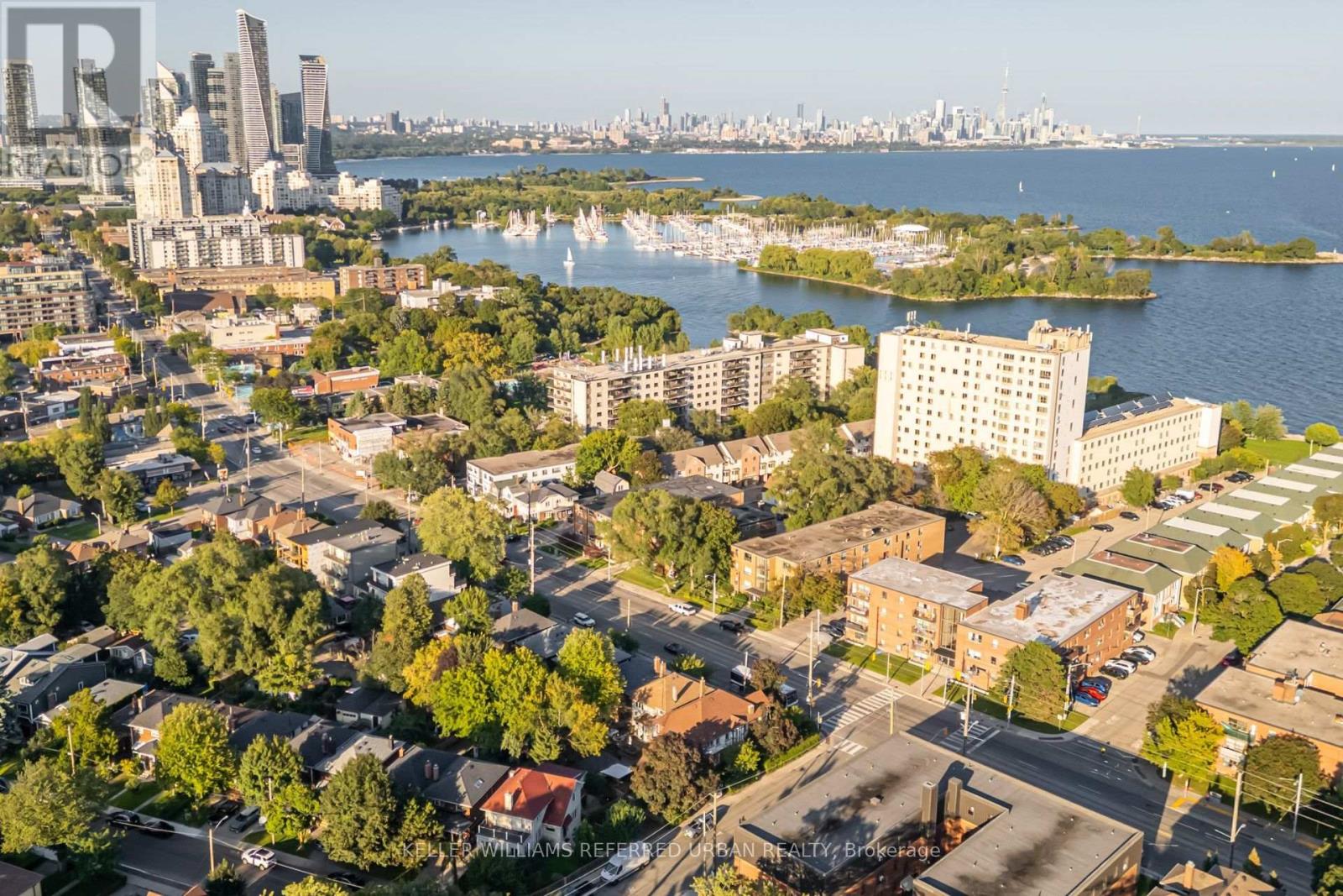 2522 Lake Shore Boulevard W Property Photo 47