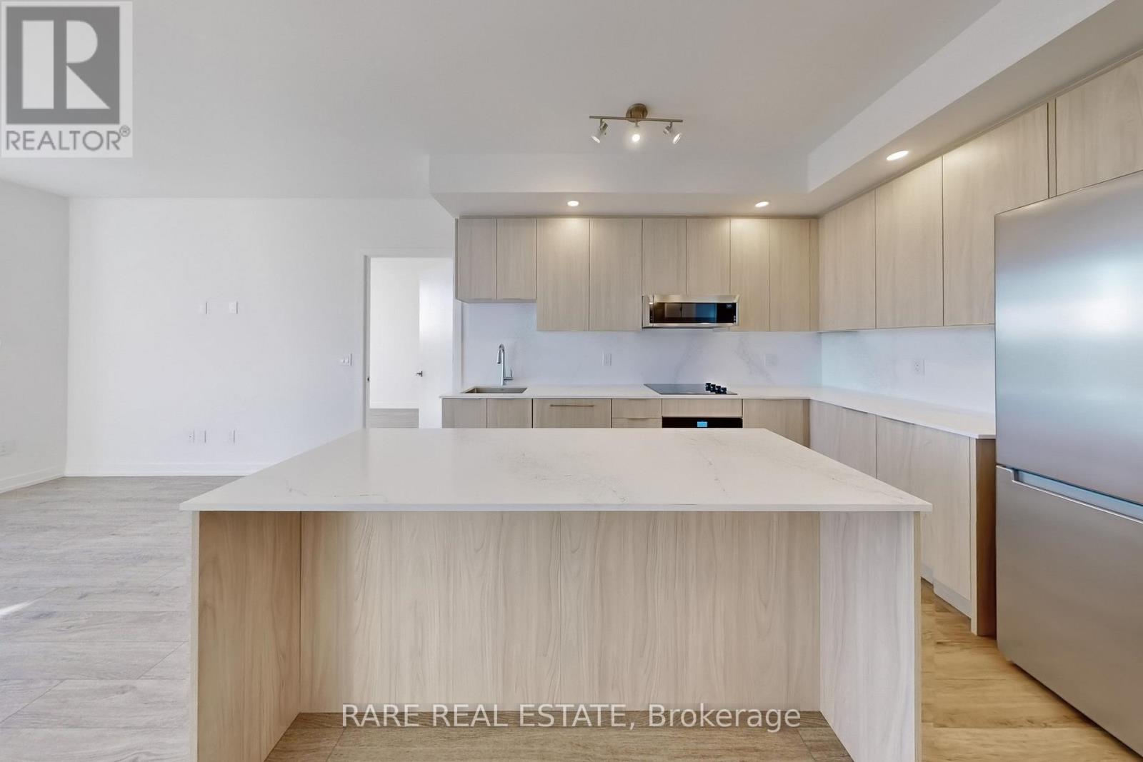 631 - 2501 Saw Whet Boulevard Property Photo 3