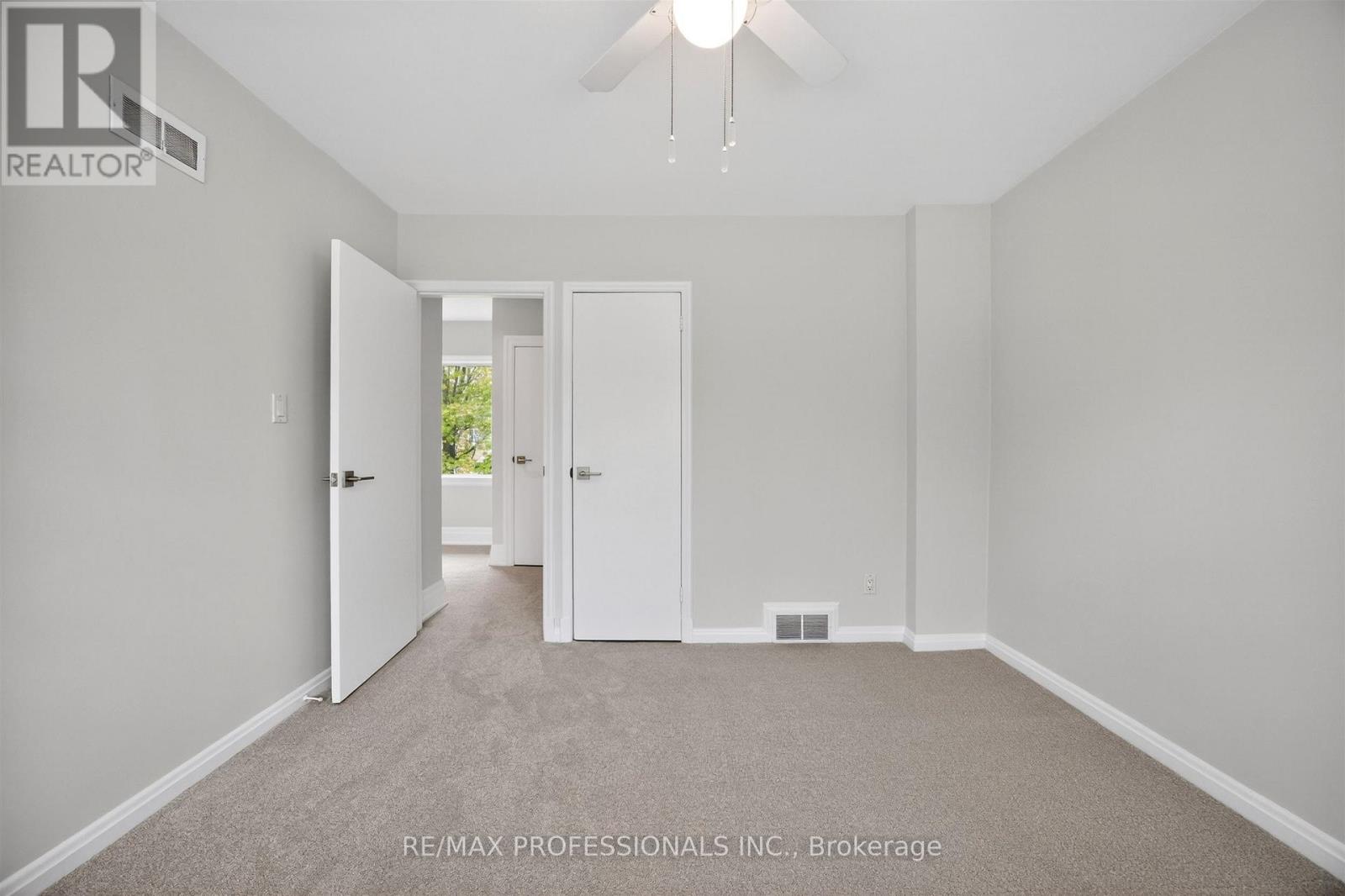 27 Nottingham Drive Property Photo 33