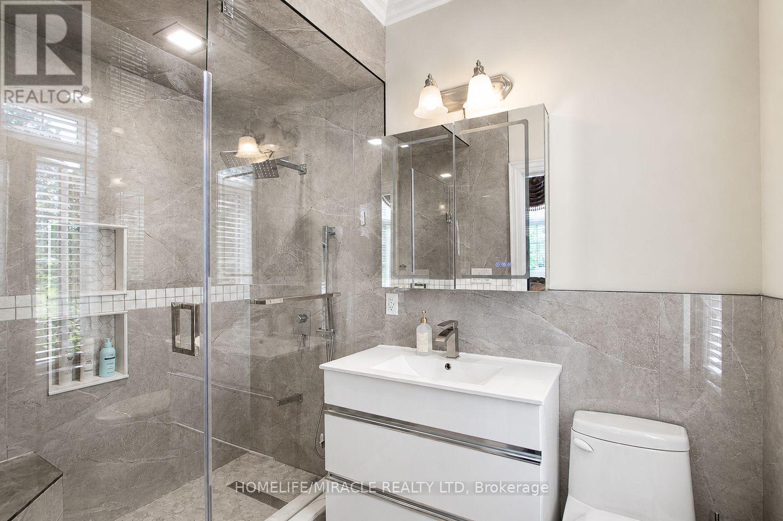 37 Degrey Drive Property Photo 9
