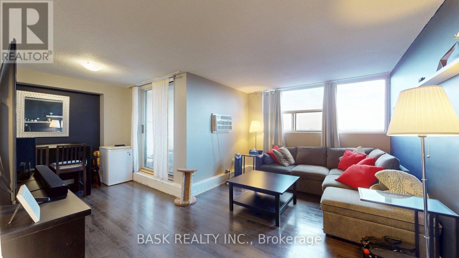 706 - 2900 Battleford Road Property Photo 11