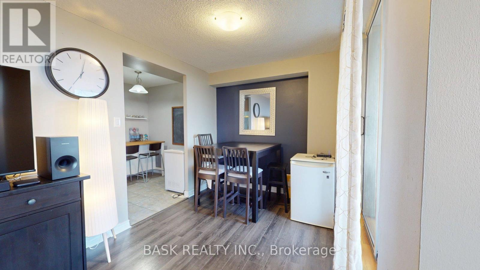 706 - 2900 Battleford Road Property Photo 13