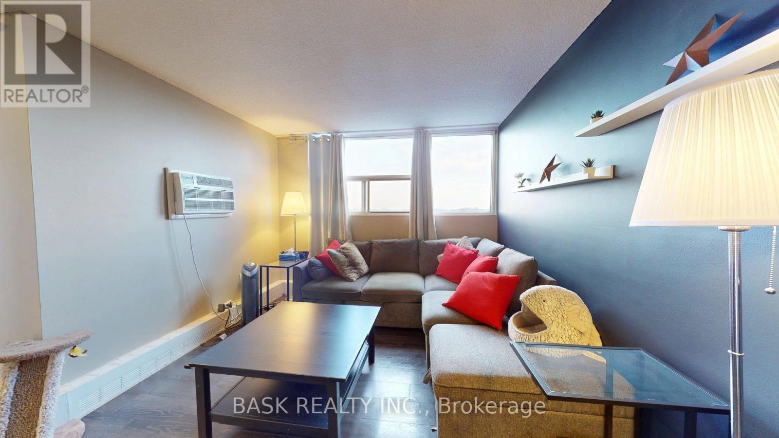 706 - 2900 Battleford Road Property Photo 14