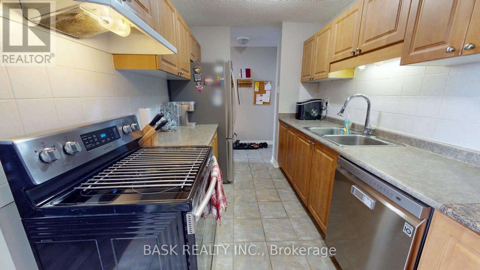 706 - 2900 Battleford Road Property Photo 18
