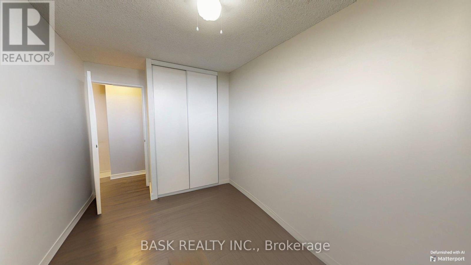 706 - 2900 Battleford Road Property Photo 27