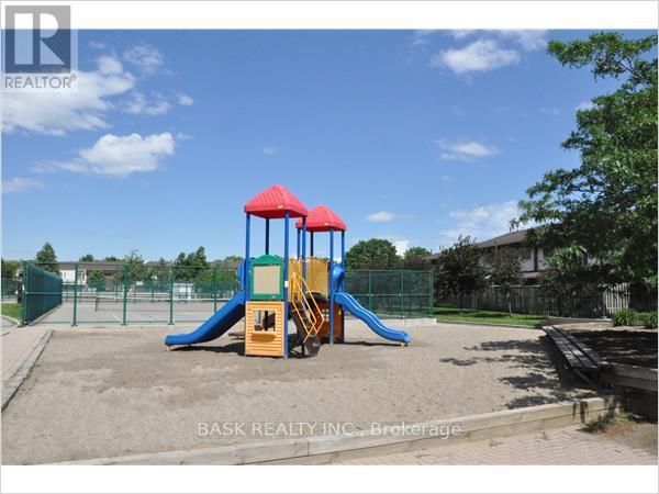 706 - 2900 Battleford Road Property Photo 39