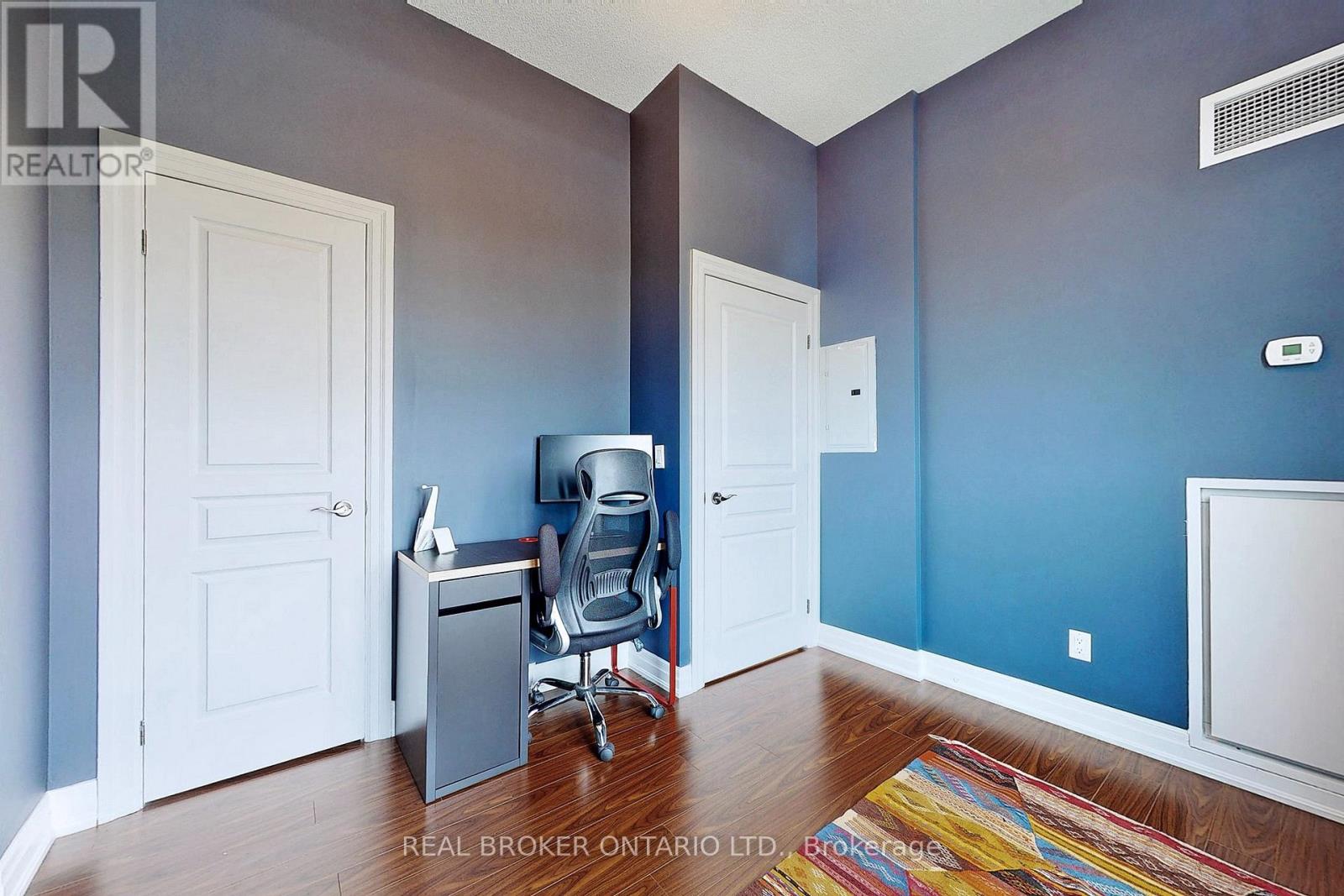 Ph7 - 2087 Lake Shore Boulevard W Property Photo 13