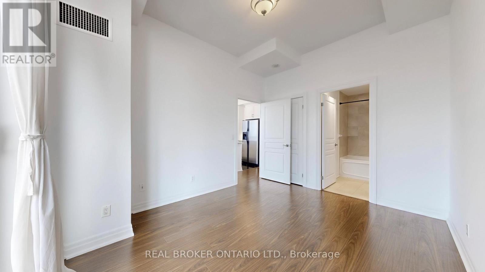 Ph7 - 2087 Lake Shore Boulevard W Property Photo 24