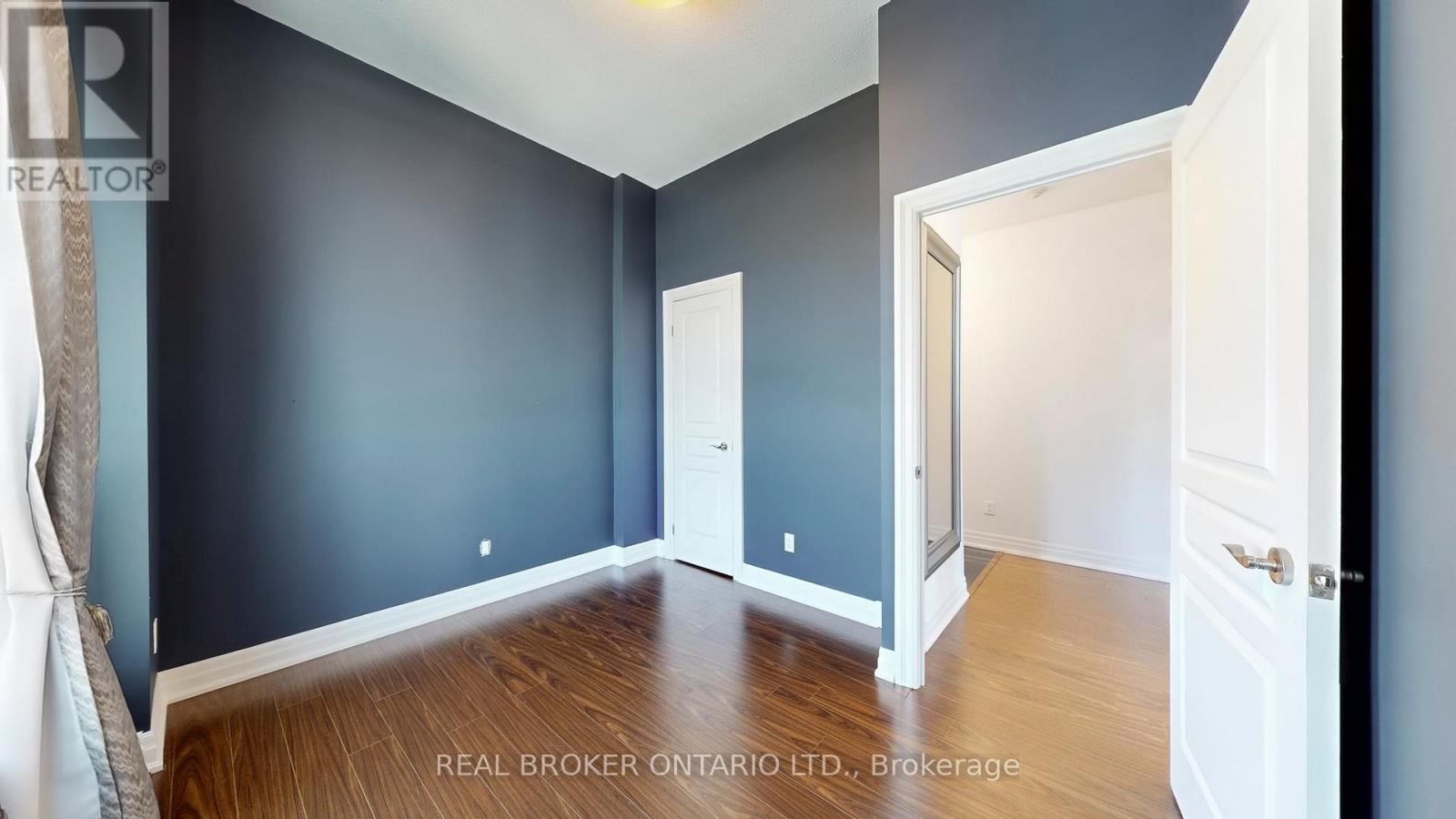 Ph7 - 2087 Lake Shore Boulevard W Property Photo 30
