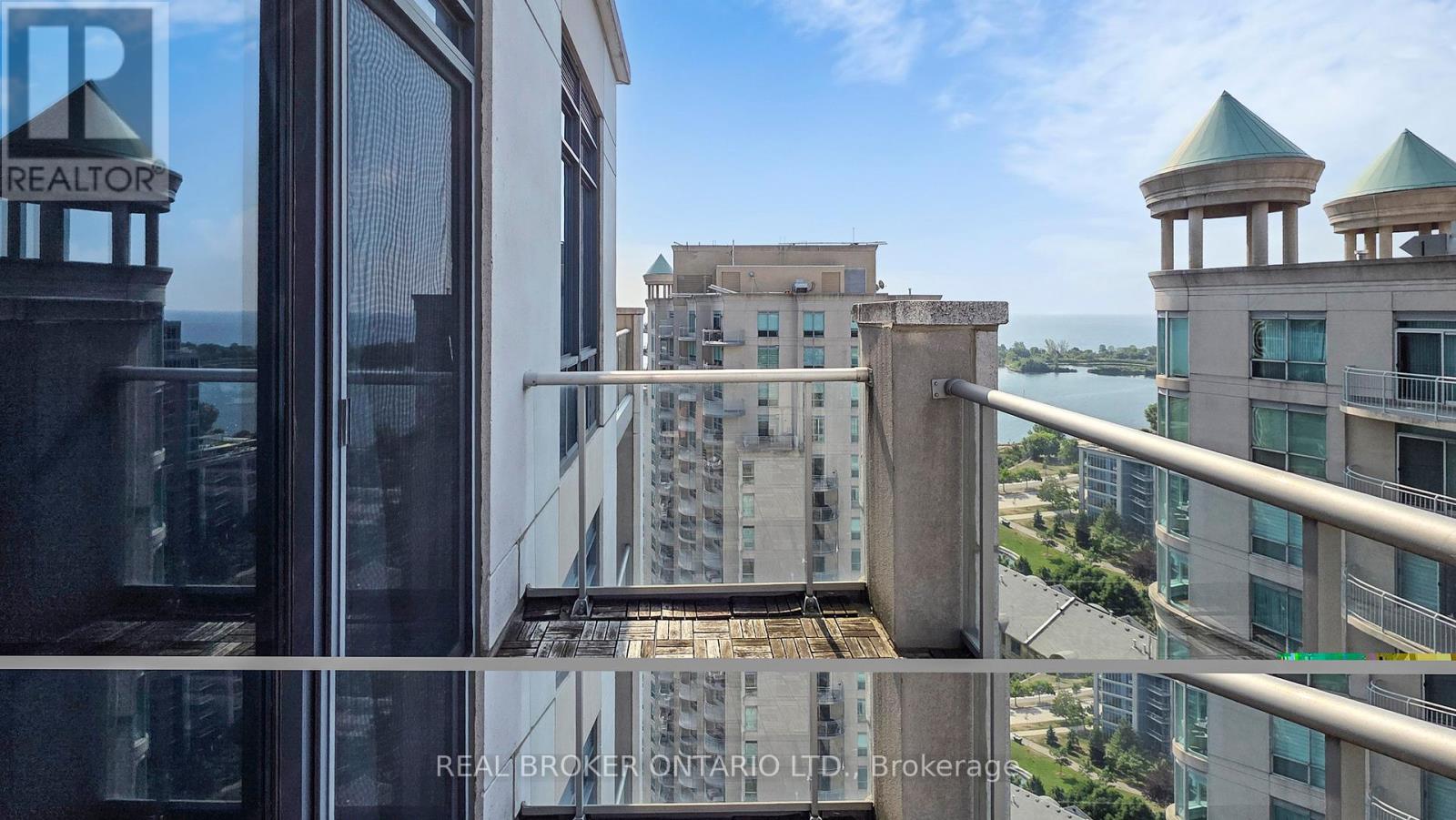 Ph7 - 2087 Lake Shore Boulevard W Property Photo 38