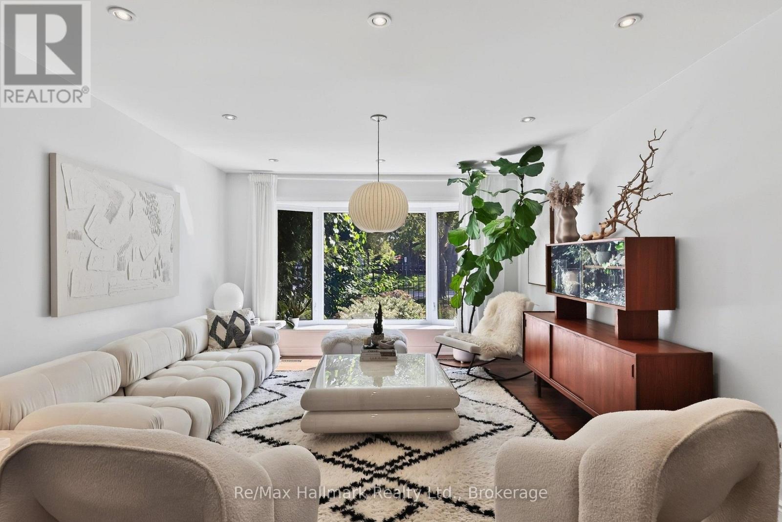 1485 Devon Road Property Photo 8
