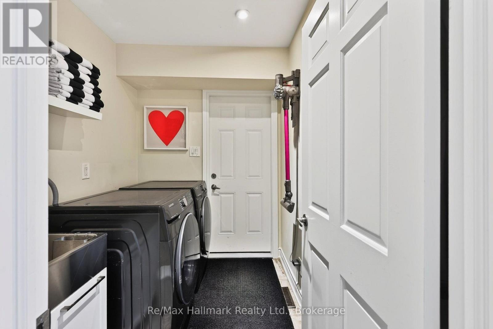 1485 Devon Road Property Photo 22