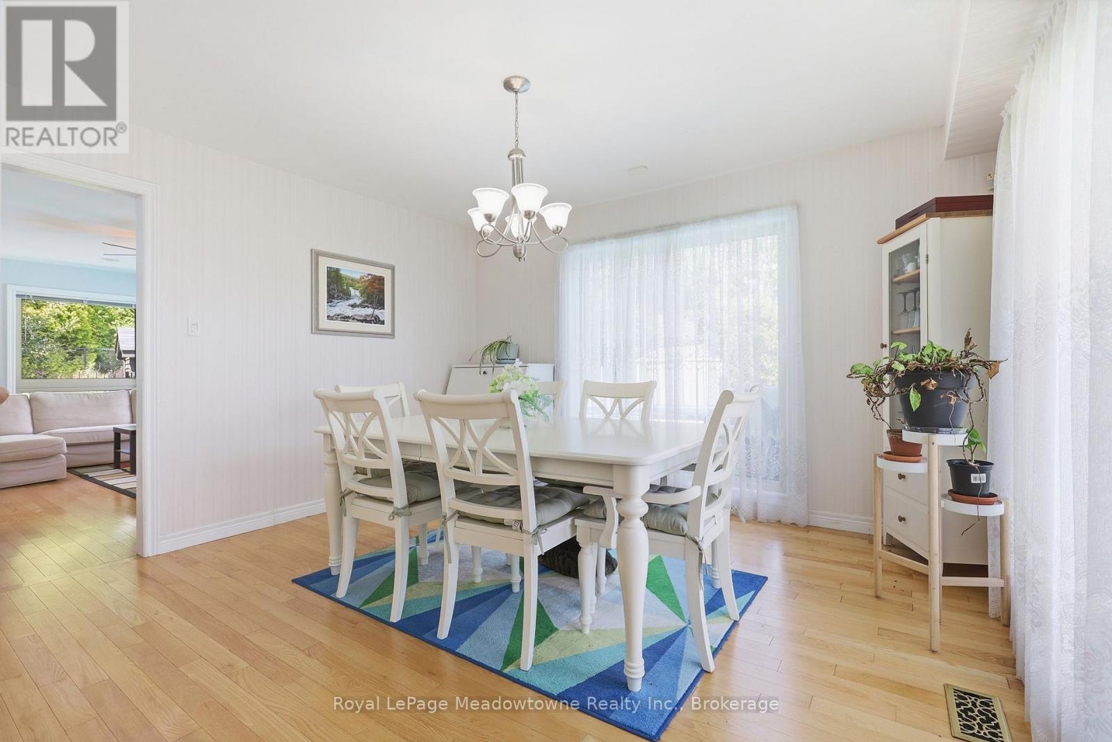 7053 Appleby Line Property Photo 13