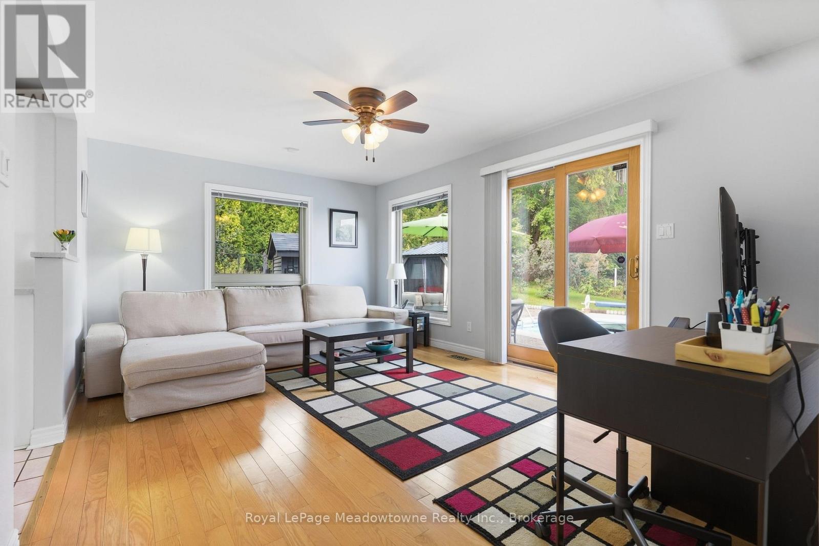 7053 Appleby Line Property Photo 14