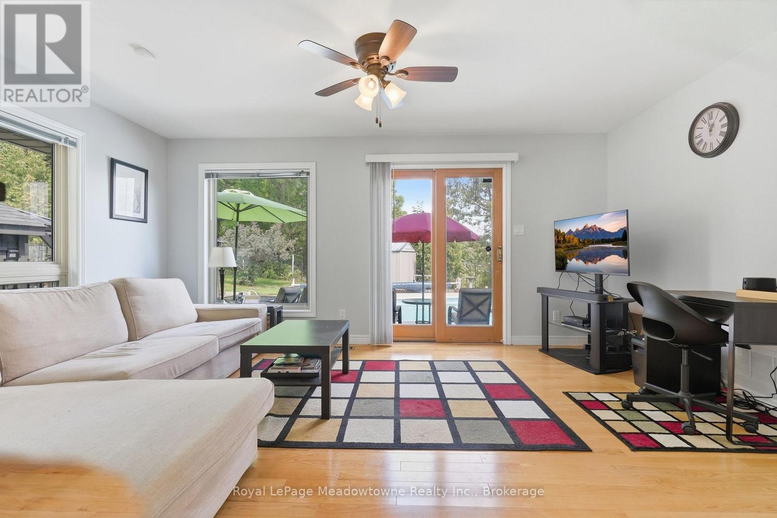7053 Appleby Line Property Photo 15