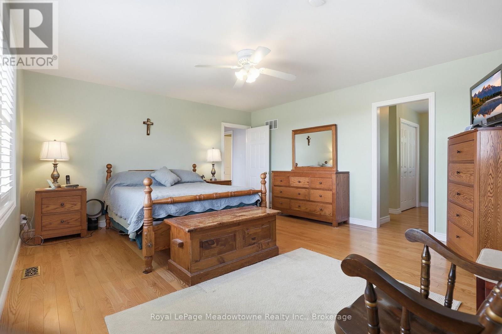 7053 Appleby Line Property Photo 19