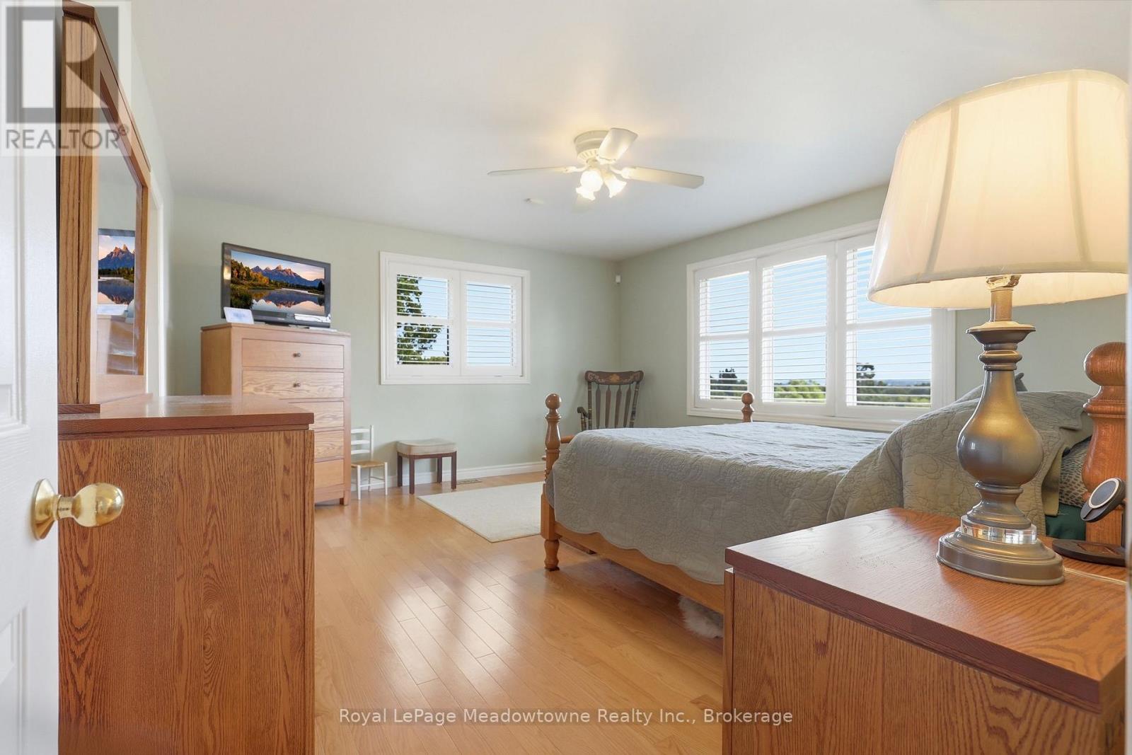 7053 Appleby Line Property Photo 20