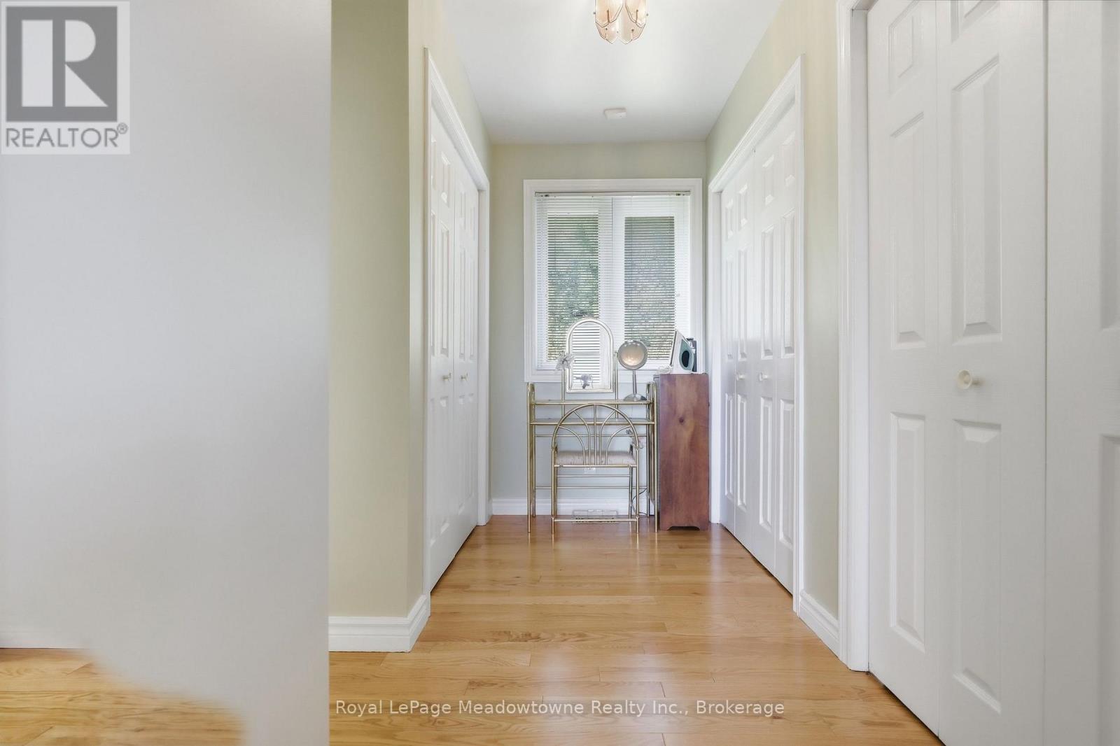 7053 Appleby Line Property Photo 21