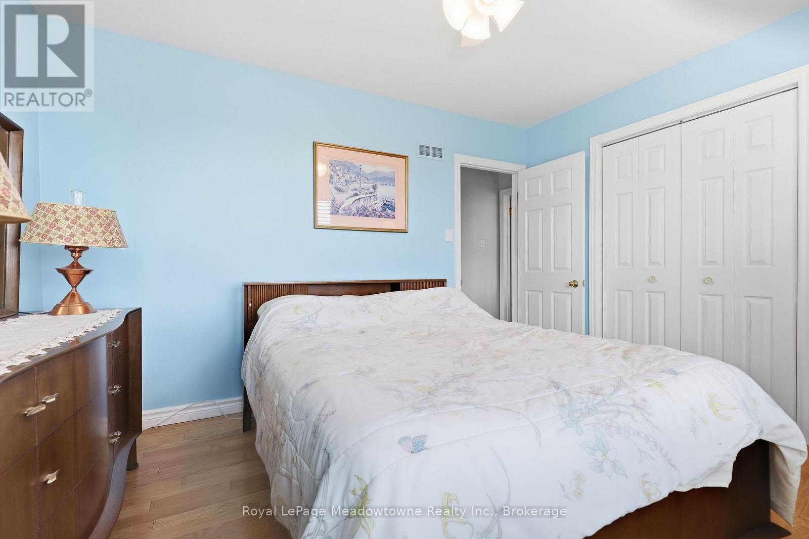 7053 Appleby Line Property Photo 24