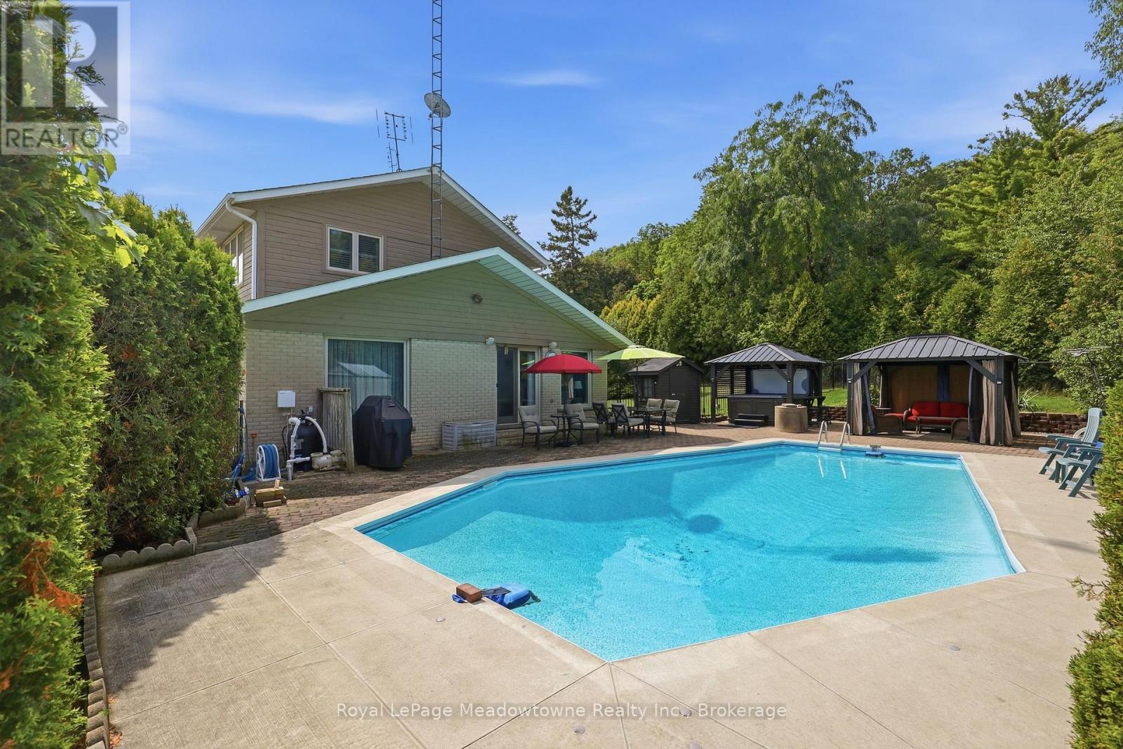 7053 Appleby Line Property Photo 41