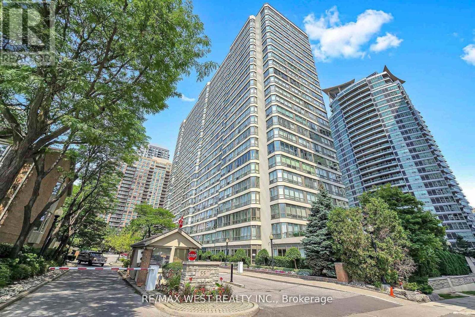 1801 - 55 Elm Drive W Property Photo 1