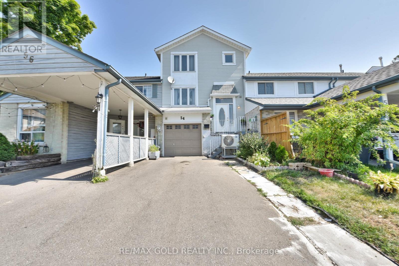 54 Nottawasaga Crescent Property Photo 1