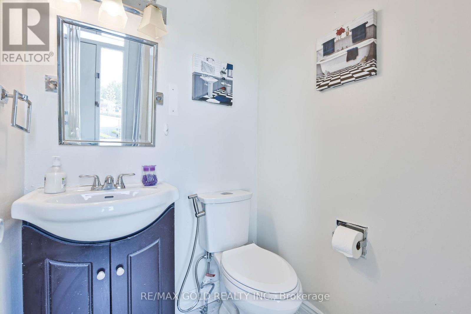 54 Nottawasaga Crescent Property Photo 14