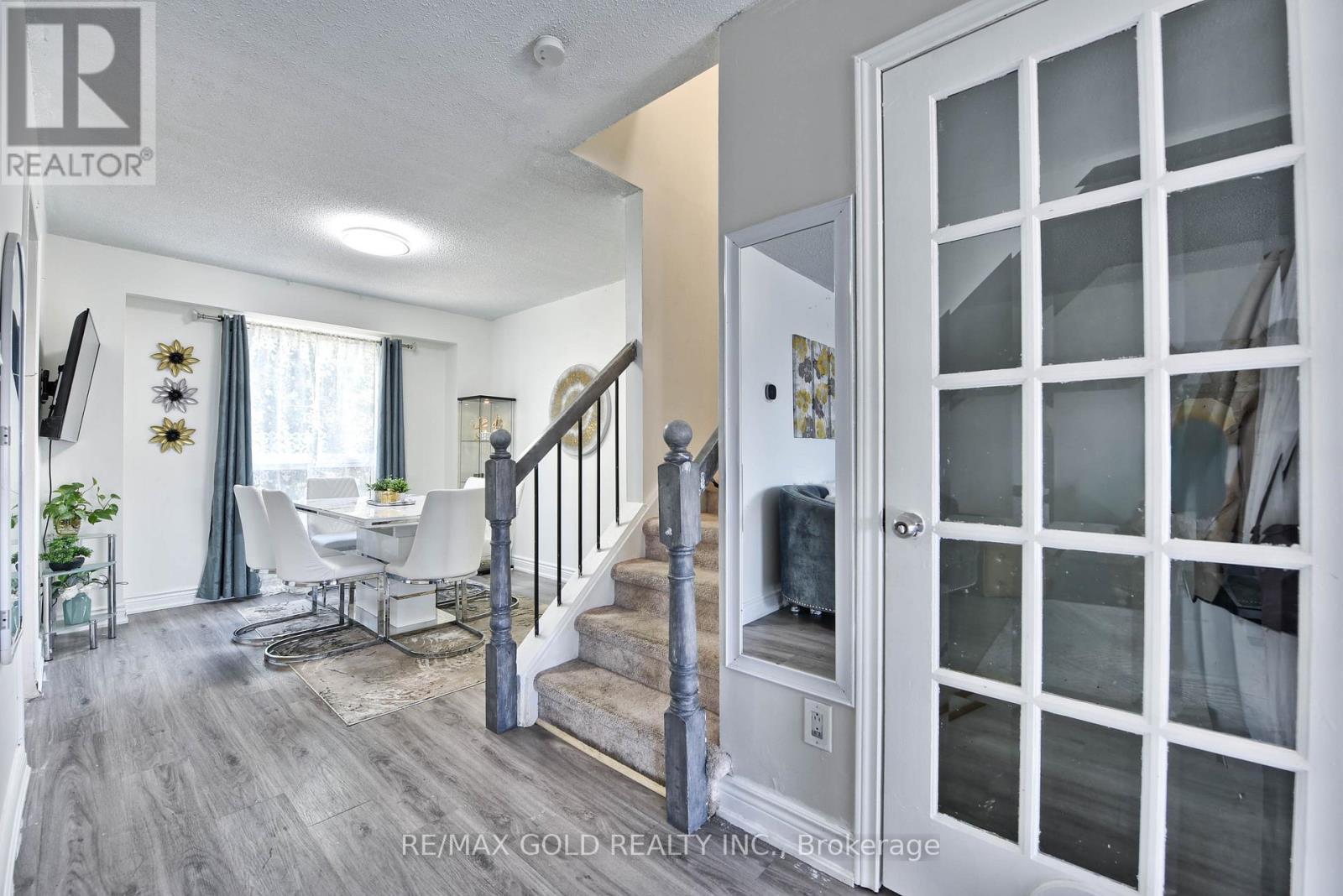 54 Nottawasaga Crescent Property Photo 19