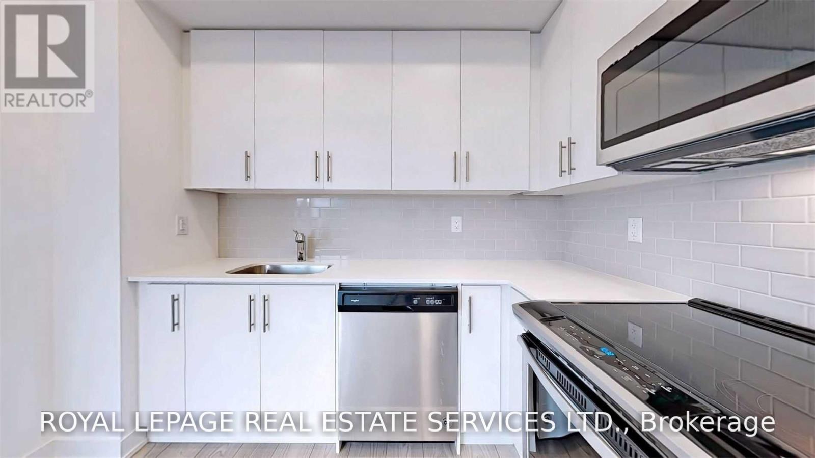 16 - 3472 Widdicombe Way Property Photo 11