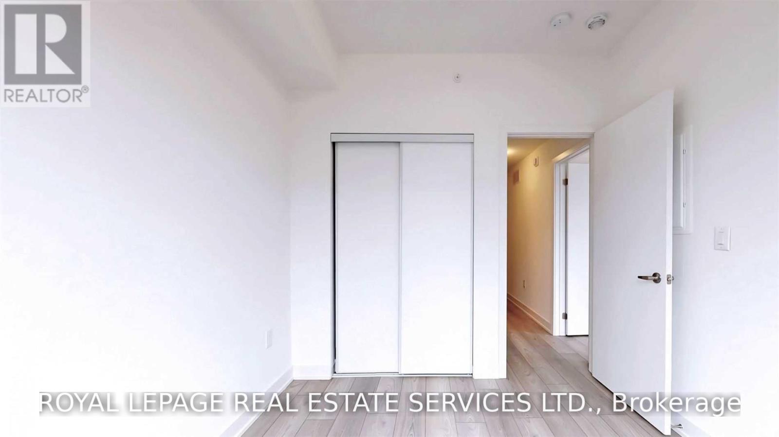 16 - 3472 Widdicombe Way Property Photo 23