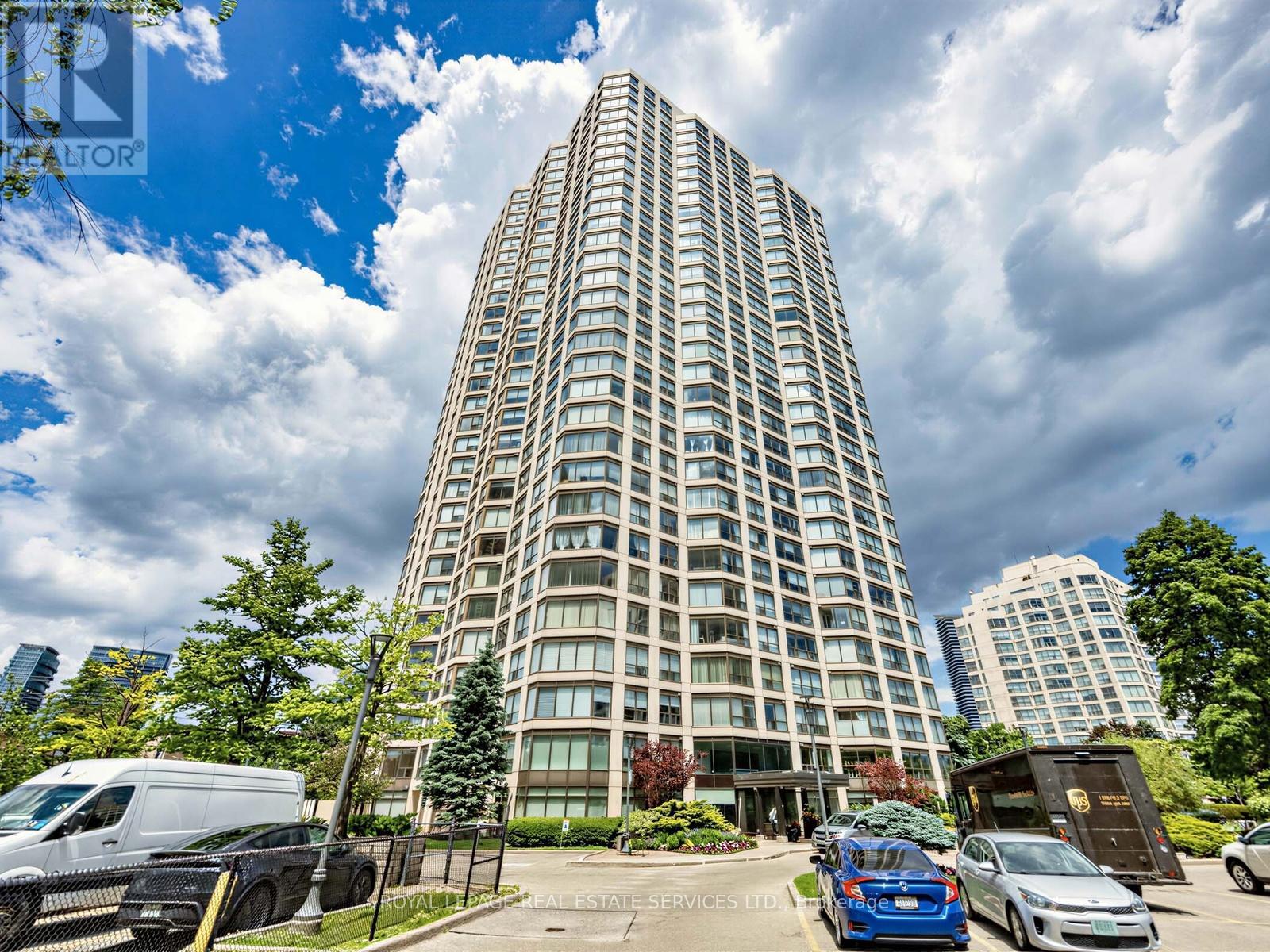 3201 - 2269 LAKE SHORE BOULEVARD W Property Photo 1