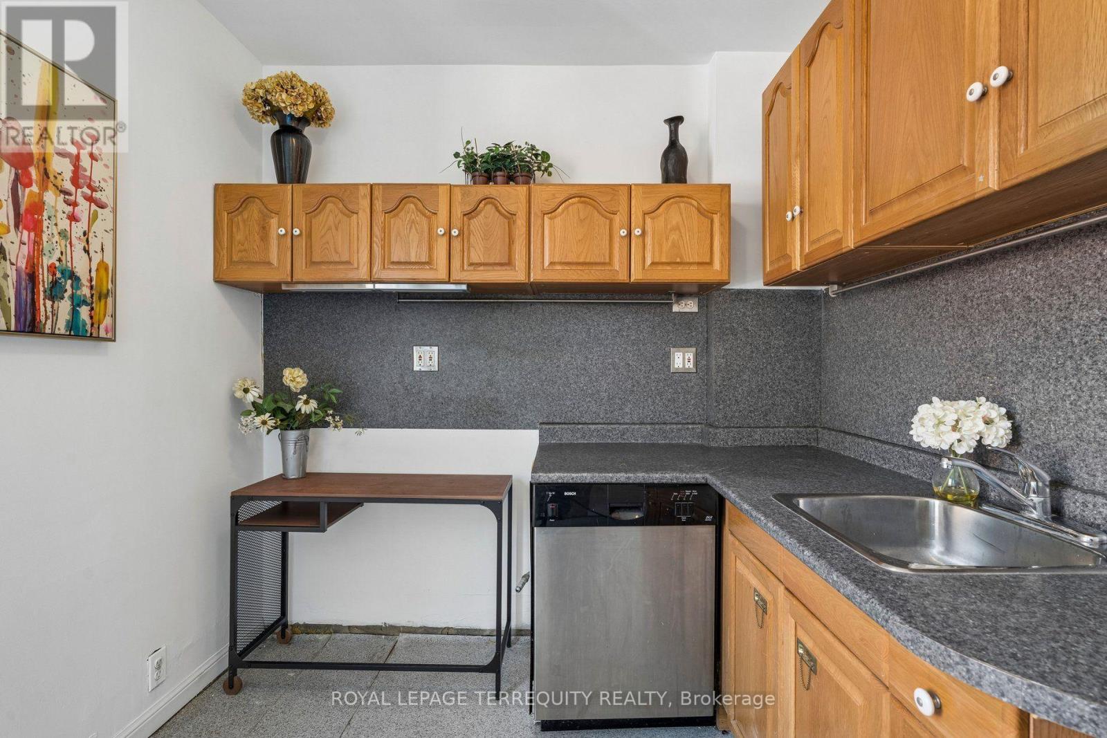 2 Wright Avenue Property Photo 28