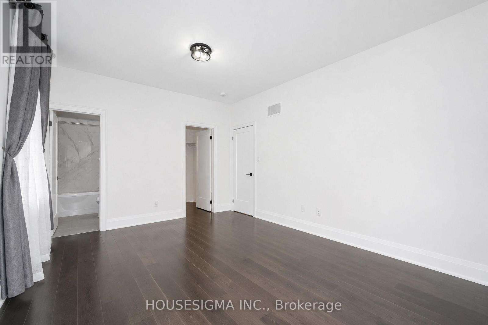 62 Royal Fern Crescent Property Photo 20