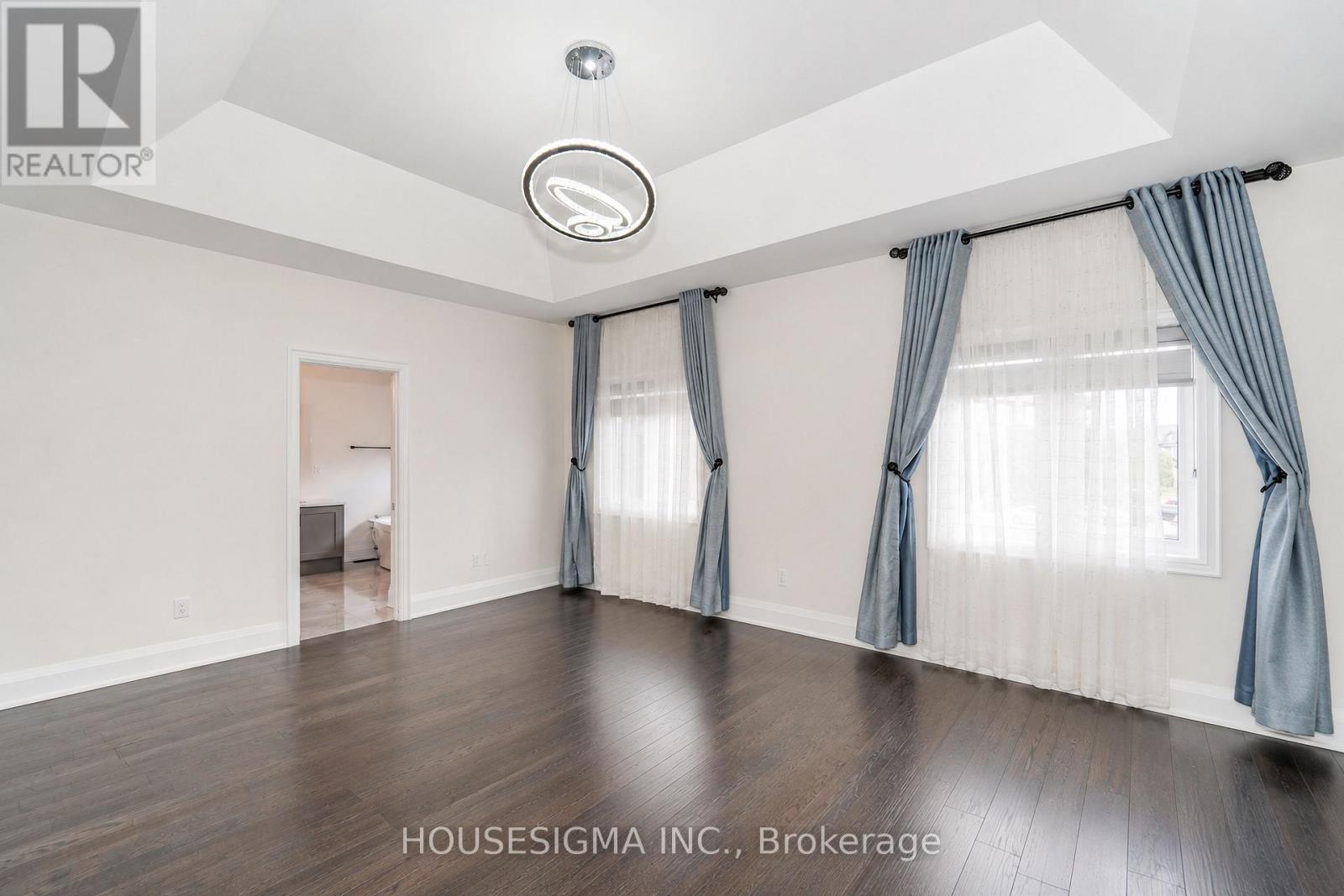 62 Royal Fern Crescent Property Photo 21