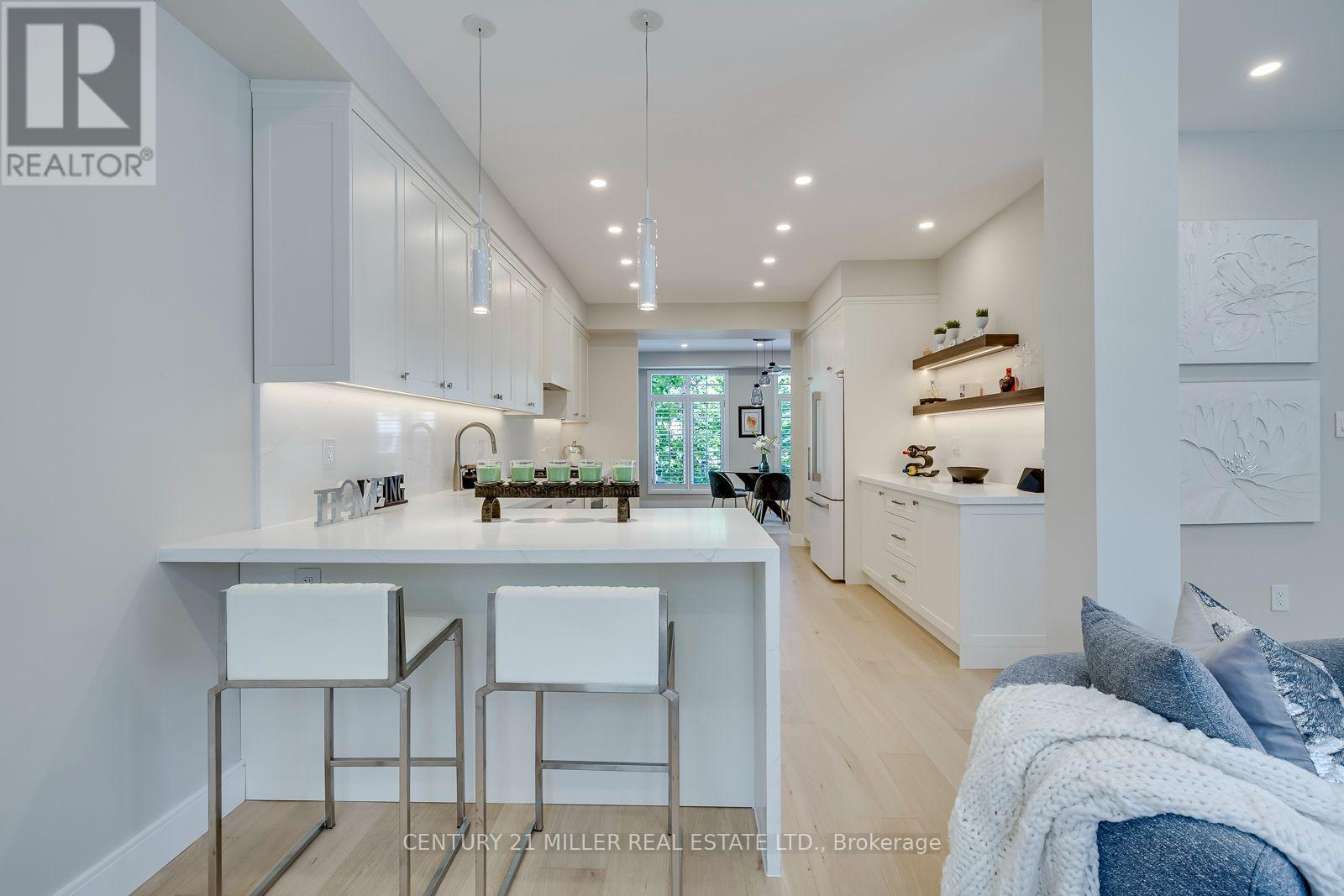 65 - 1267 Dorval Drive Property Photo 15