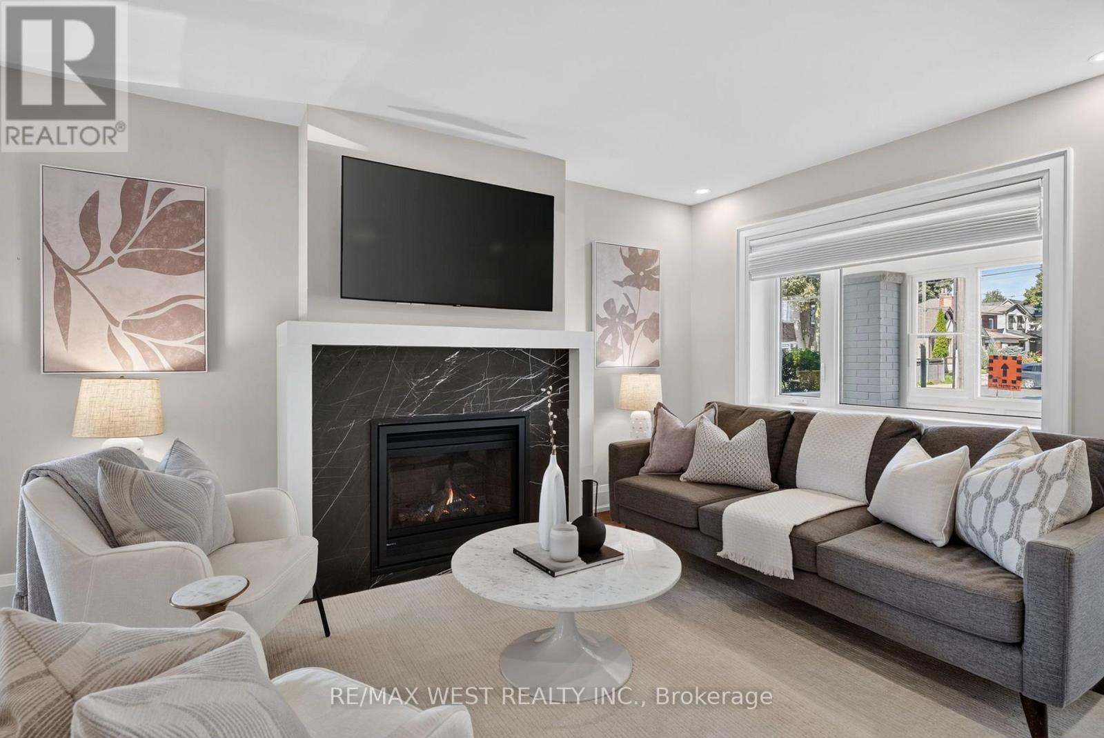 47 Deforest Road Property Photo 1